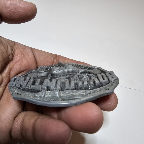 Bowhunting Deer/Buck Western Style Belt Buckle Unbranded 3.25" × 2.5" - Picture 3 of 8